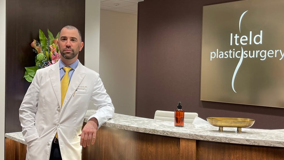 Gratitude for Confidence: Plastic Surgery as Part of Your Self-Care Journey